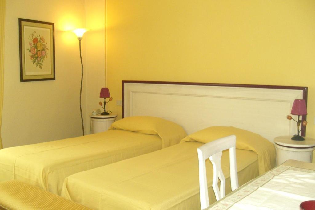 Hotel Alpino Barga Buitenkant foto